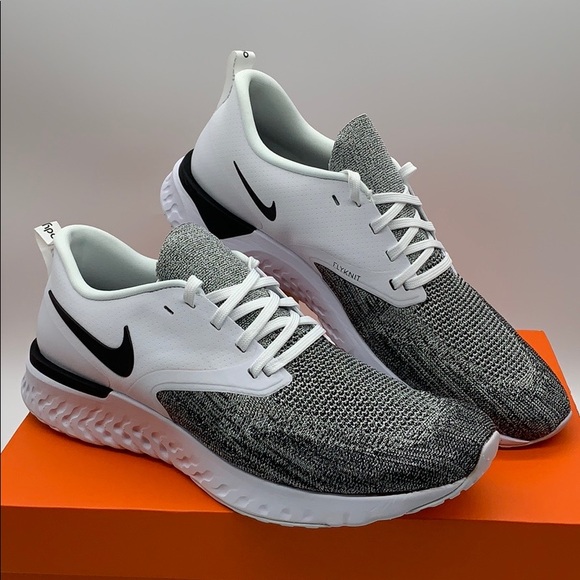 NIKE ODYSSEY REACT 2 FLYKNIT white/black men’s - Picture 3 of 16